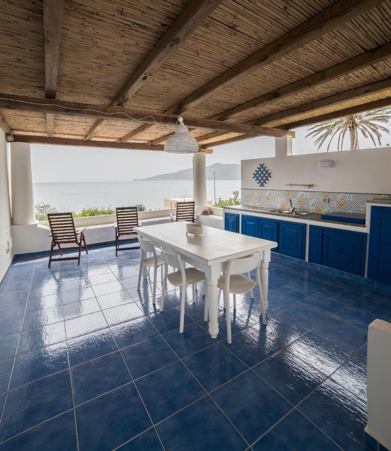 Villa Insolia Santa Marina Salina Eksteriør billede