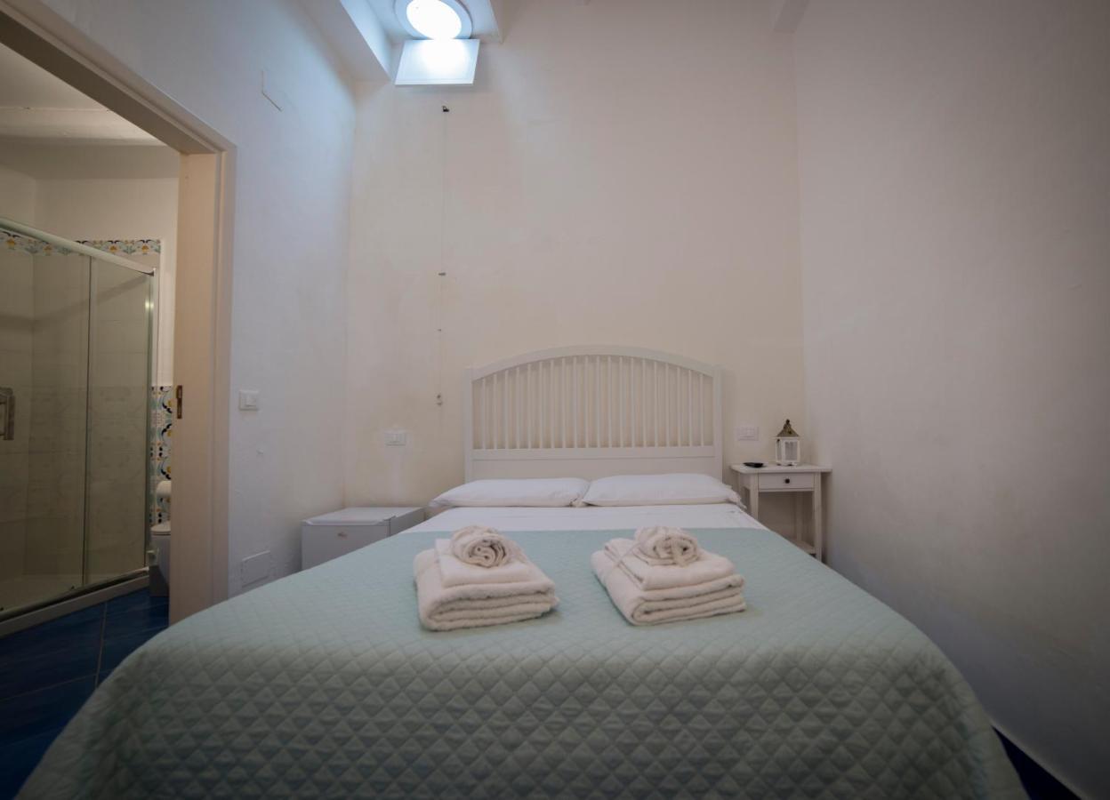 Villa Insolia Santa Marina Salina Eksteriør billede