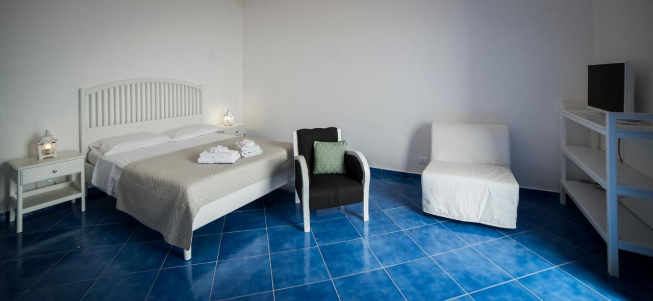 Villa Insolia Santa Marina Salina Eksteriør billede