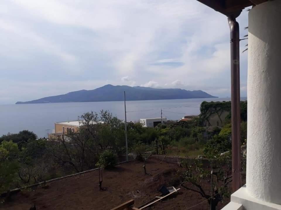 Villa Insolia Santa Marina Salina Værelse billede