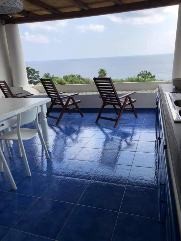 Villa Insolia Santa Marina Salina Værelse billede